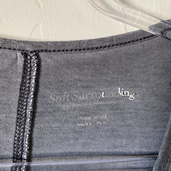 Soft Surroundings Lace Eyelet Hem 3/4 Sleeve Tee - Picture 4 of 6